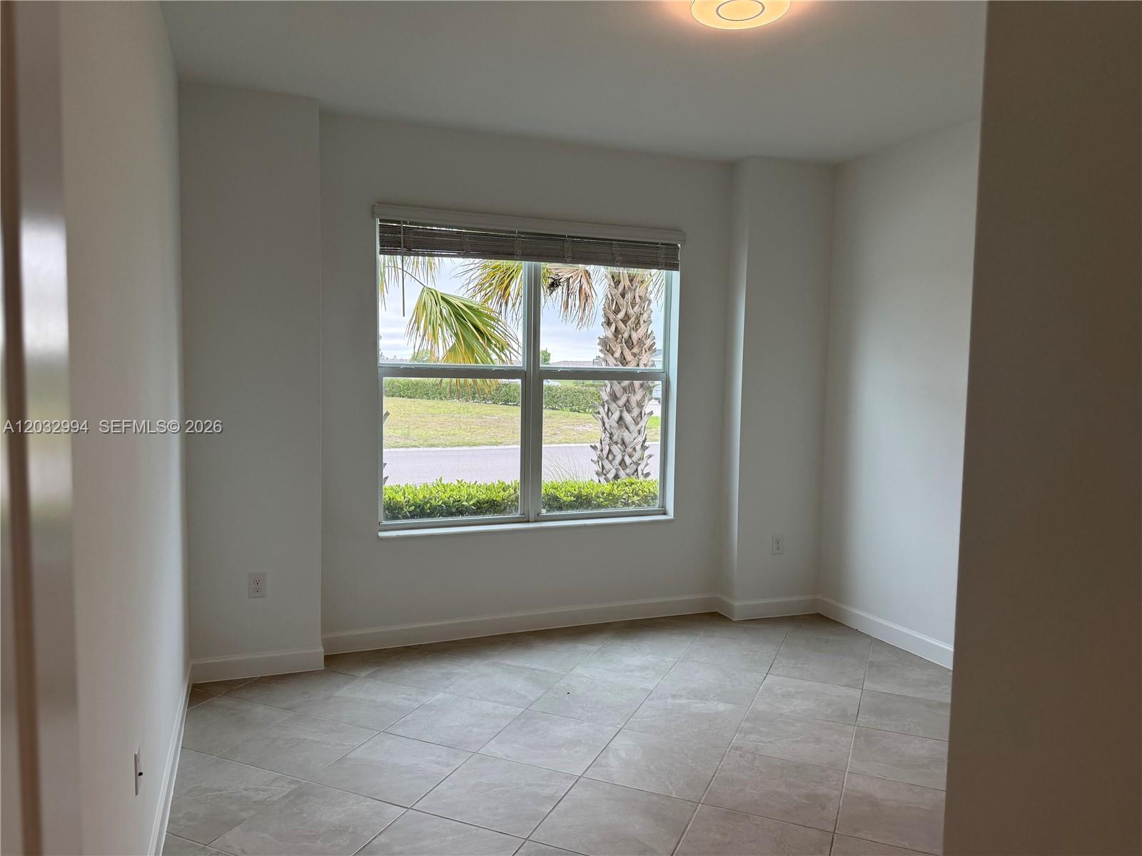 IBIS LANDING - Residential