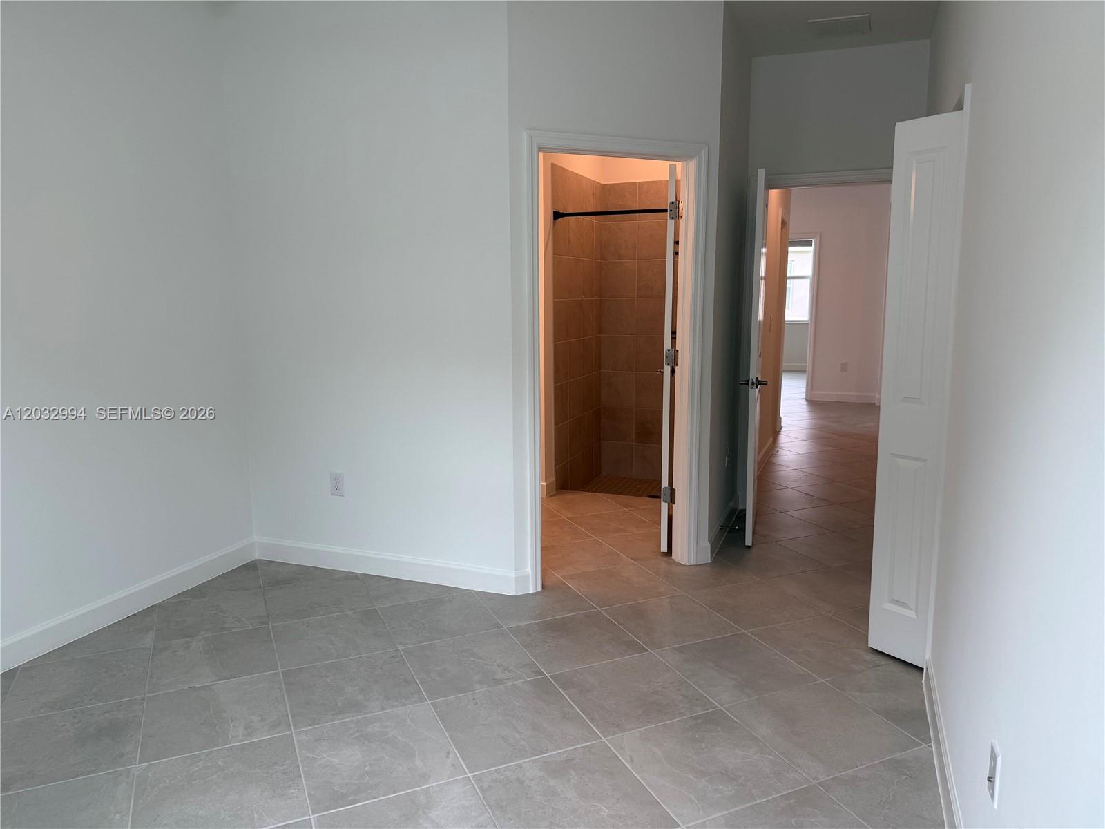 IBIS LANDING - Residential