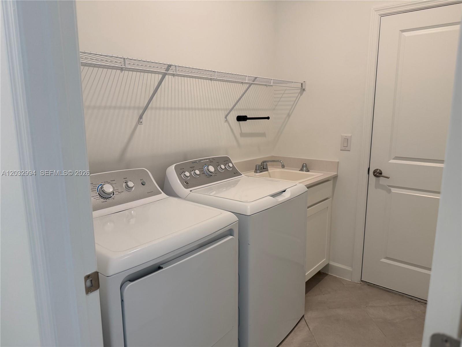 IBIS LANDING - Residential