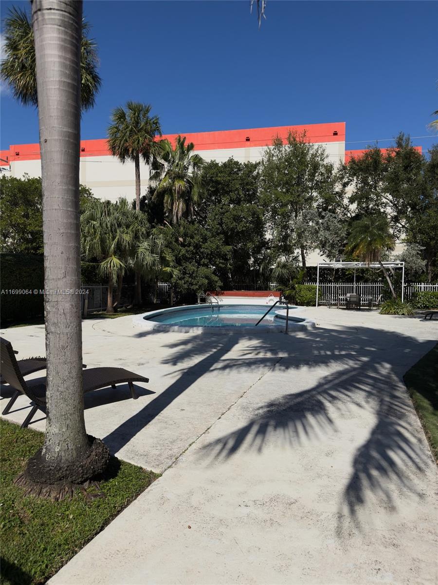 LIDO BAY - Residential