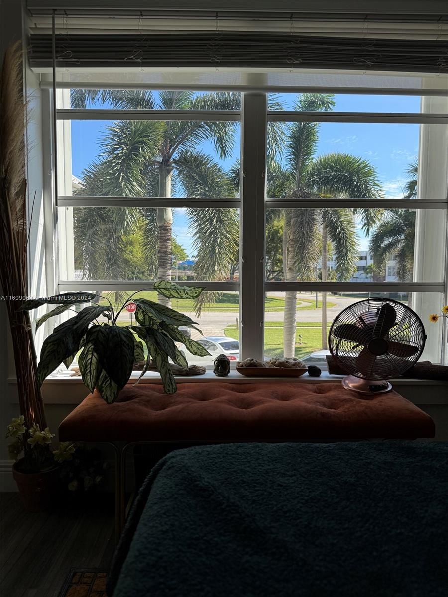 LIDO BAY - Residential