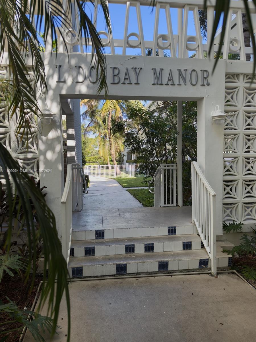 LIDO BAY - Residential