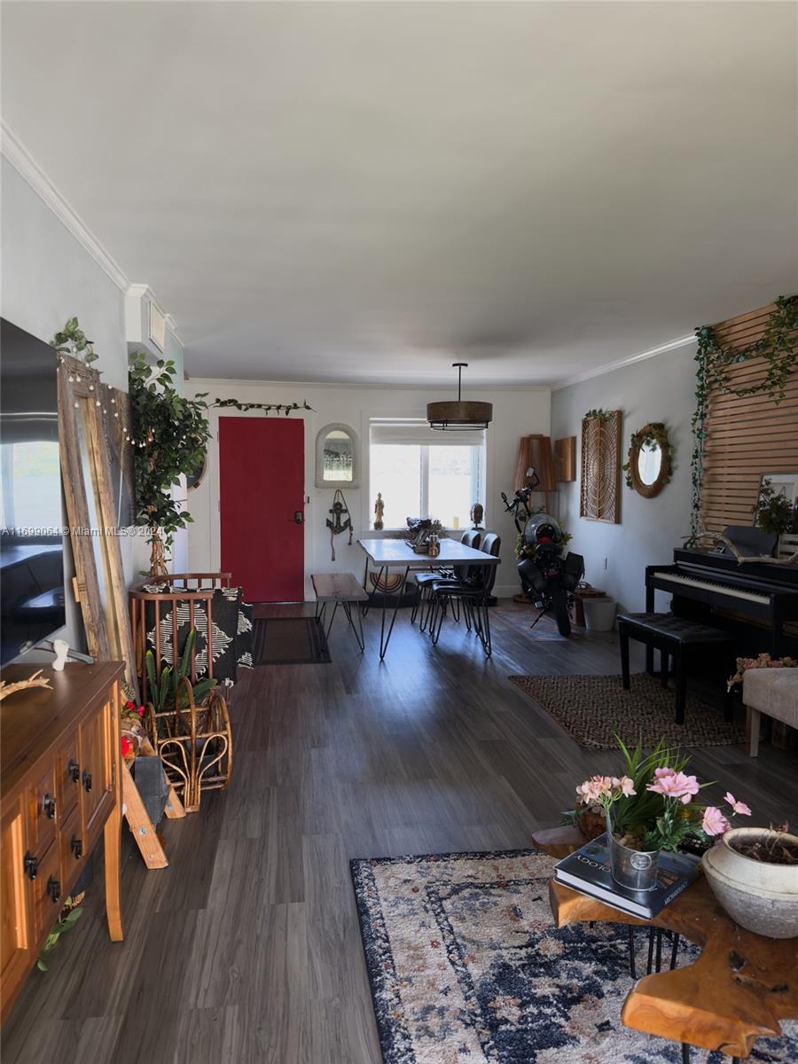 LIDO BAY - Residential
