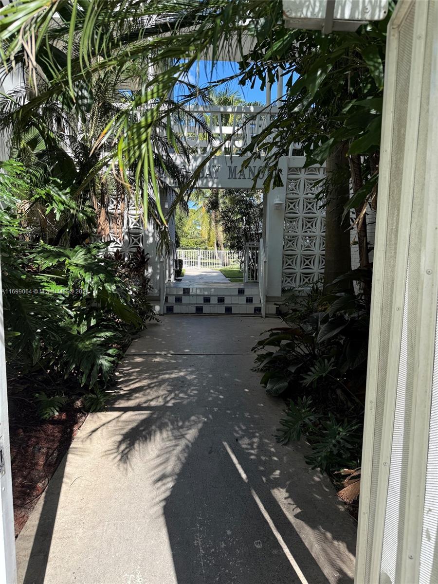 LIDO BAY - Residential