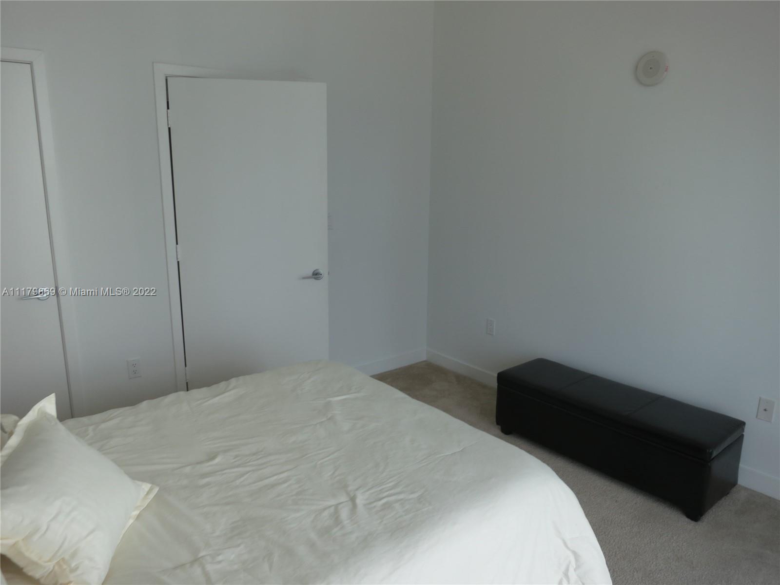 THE AXIS ON BRICKELL II C - Residential Lease