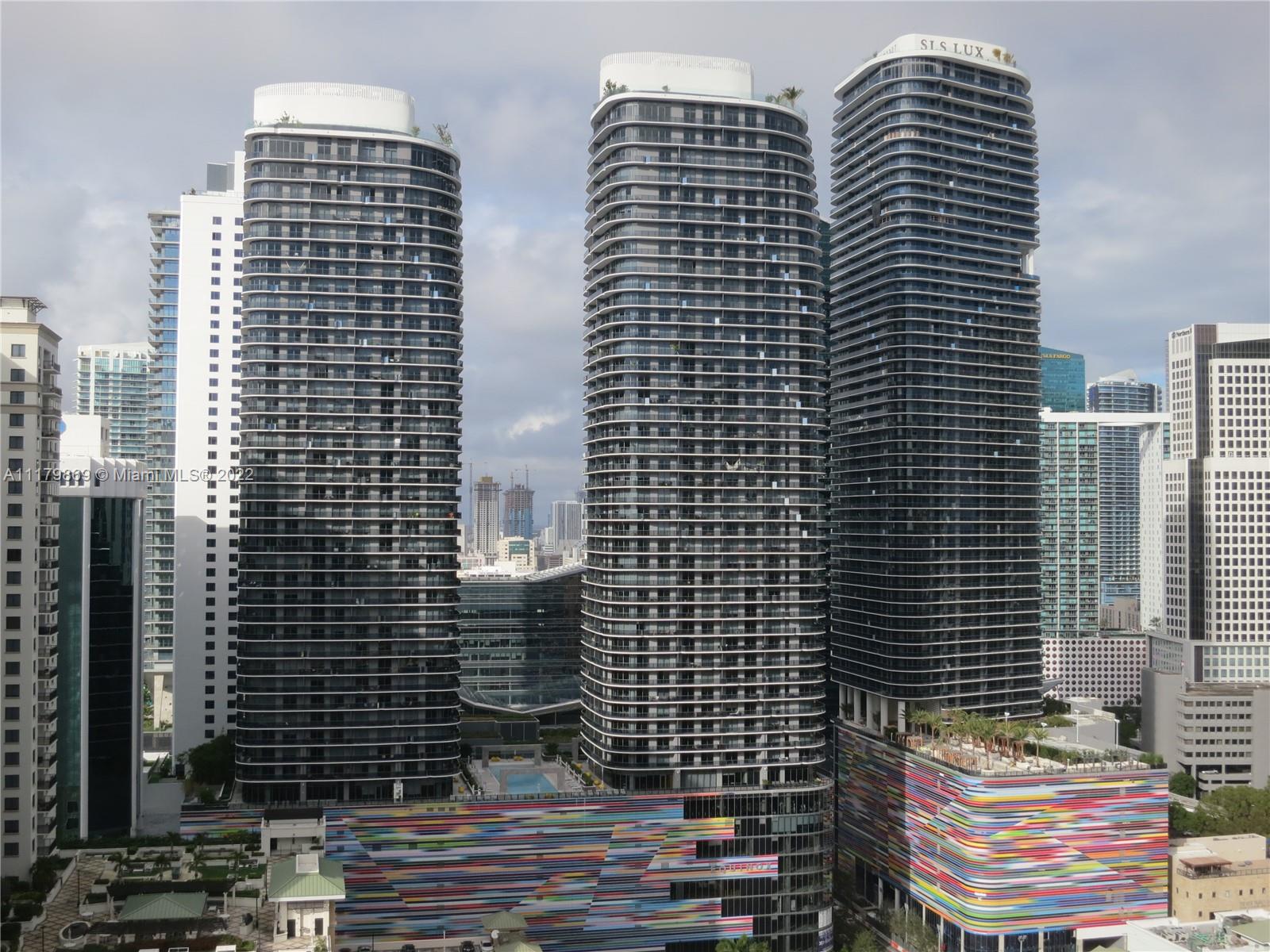THE AXIS ON BRICKELL II C - Residential Lease
