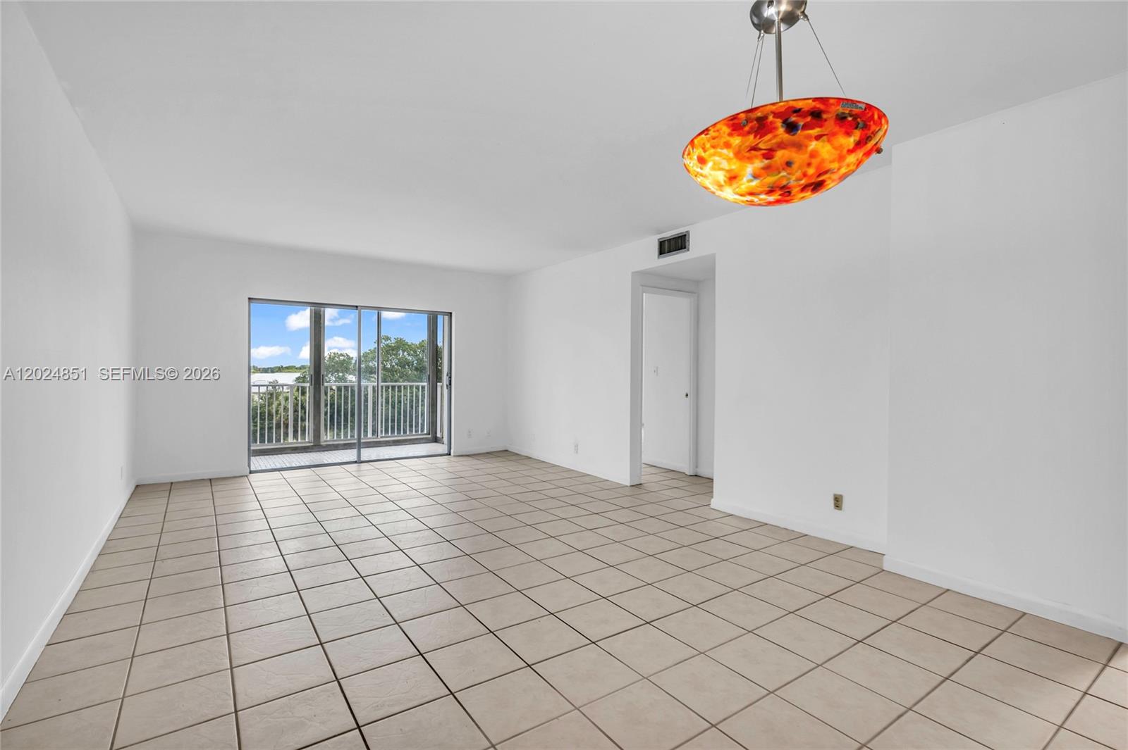 HILLCREST EAST NO 24 COND - Residential