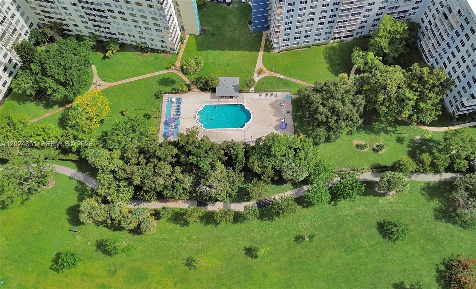 HILLCREST EAST NO 24 COND - Residential