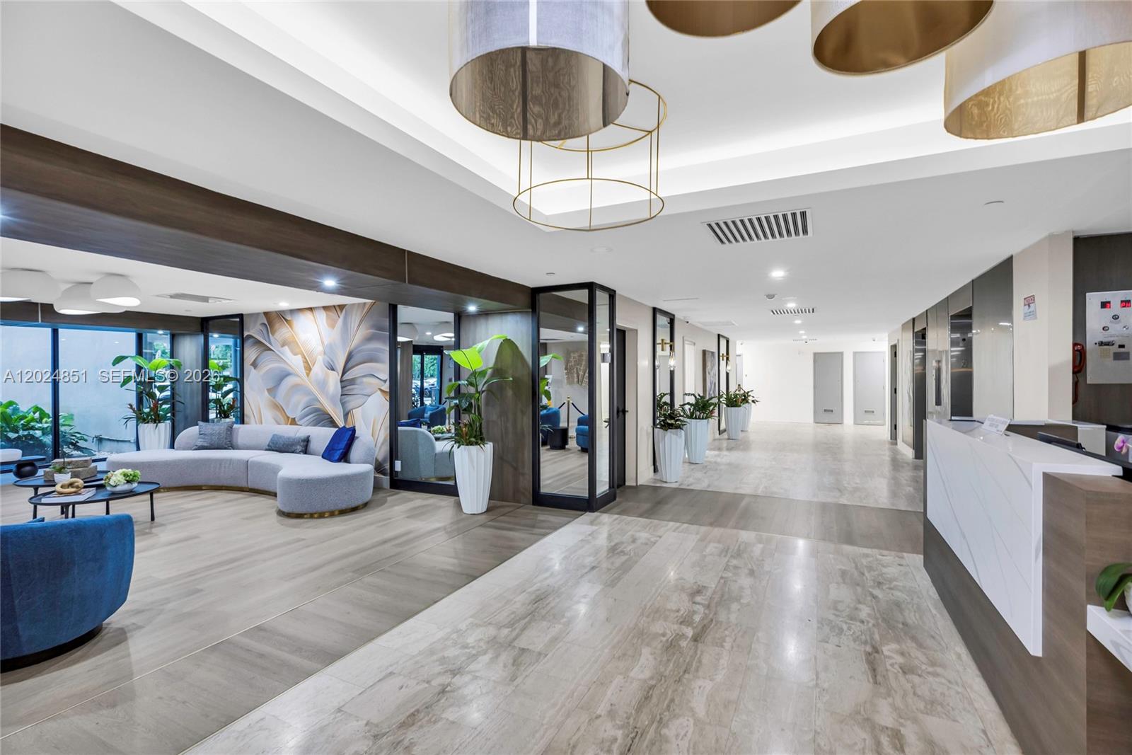 HILLCREST EAST NO 24 COND - Residential