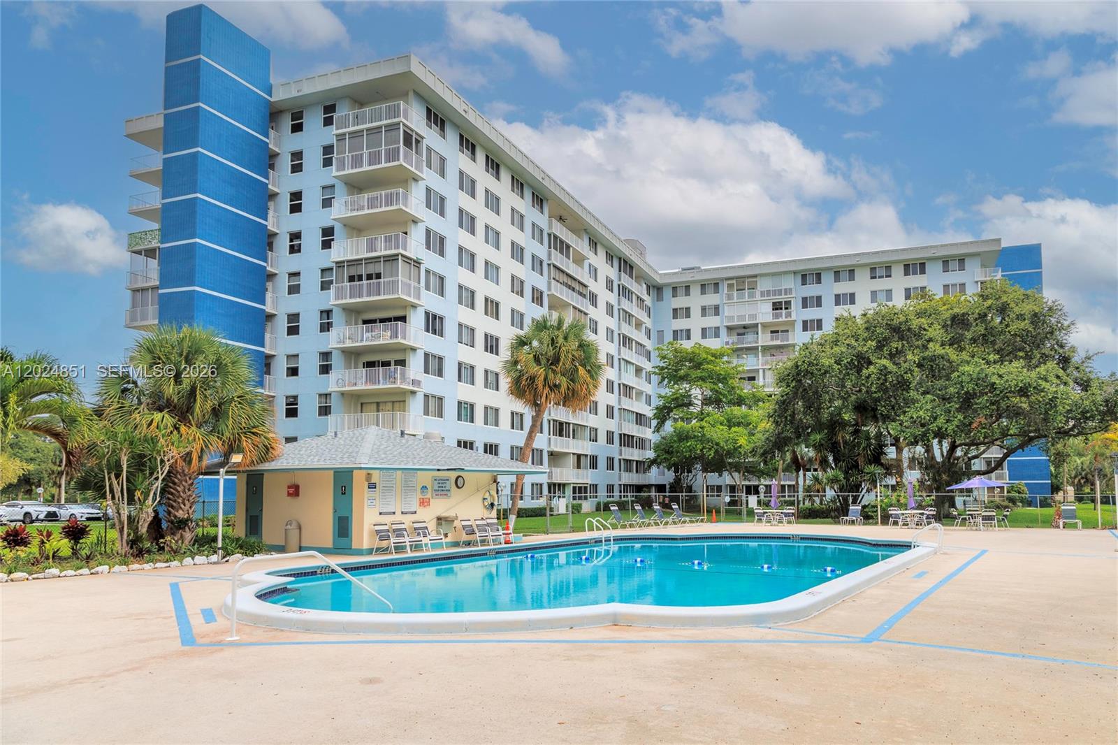 HILLCREST EAST NO 24 COND - Residential