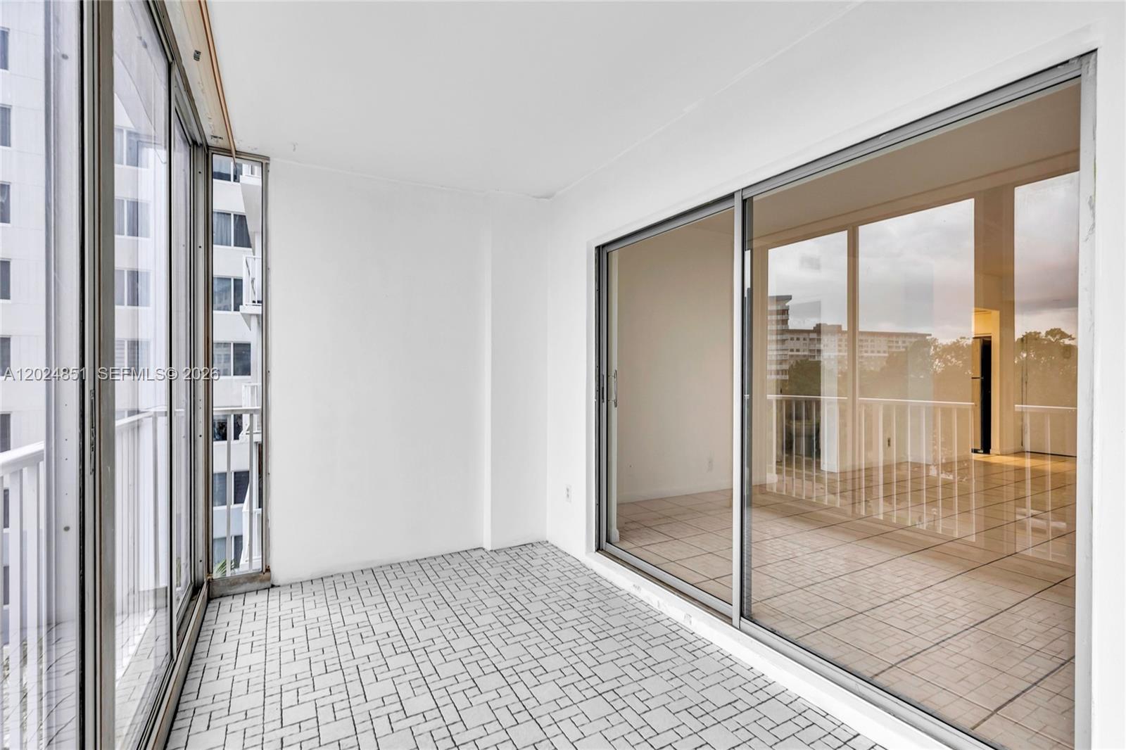 HILLCREST EAST NO 24 COND - Residential
