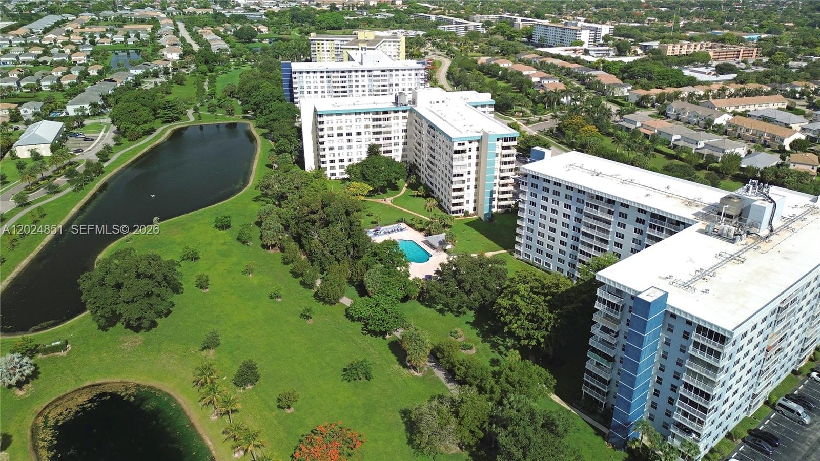 HILLCREST EAST NO 24 COND - Residential