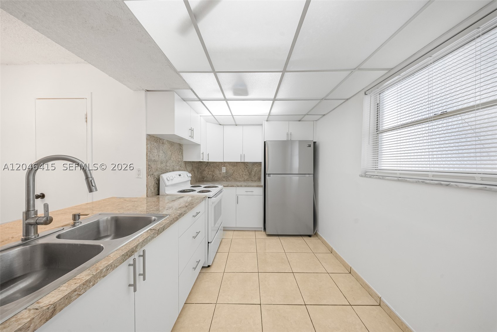 EL CONQUISTADOR SOUTH CON - Residential