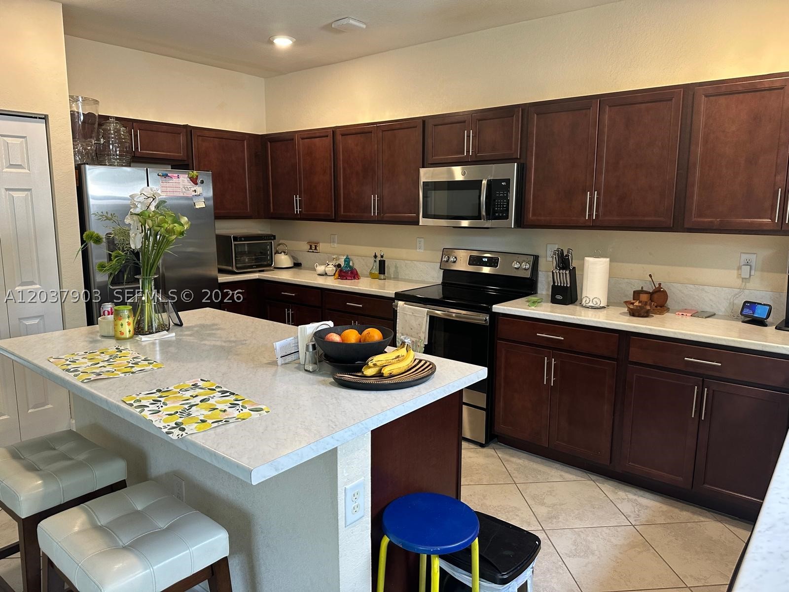 SILVER PALM SOUTHWEST - Residential Lease