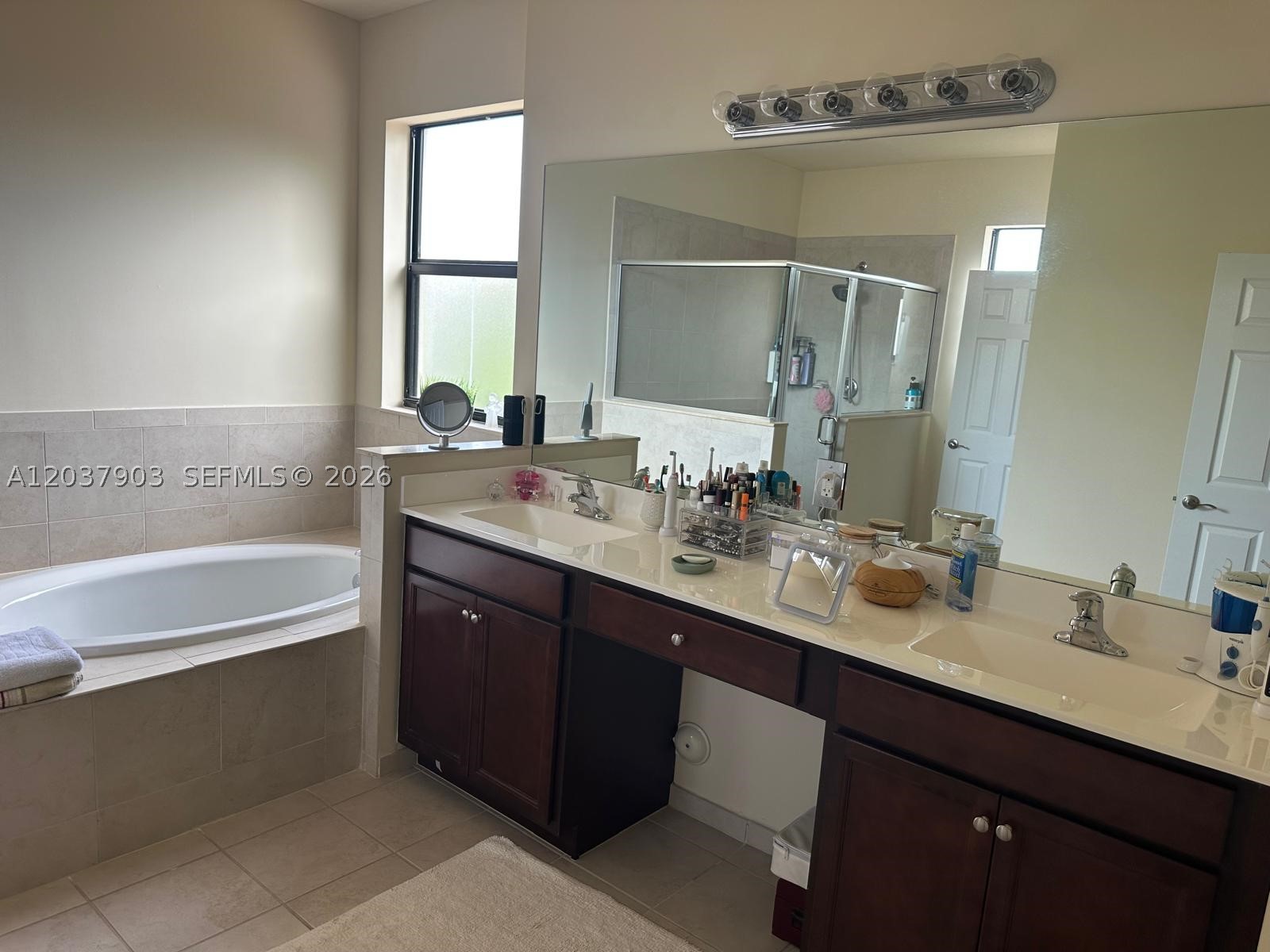 SILVER PALM SOUTHWEST - Residential Lease