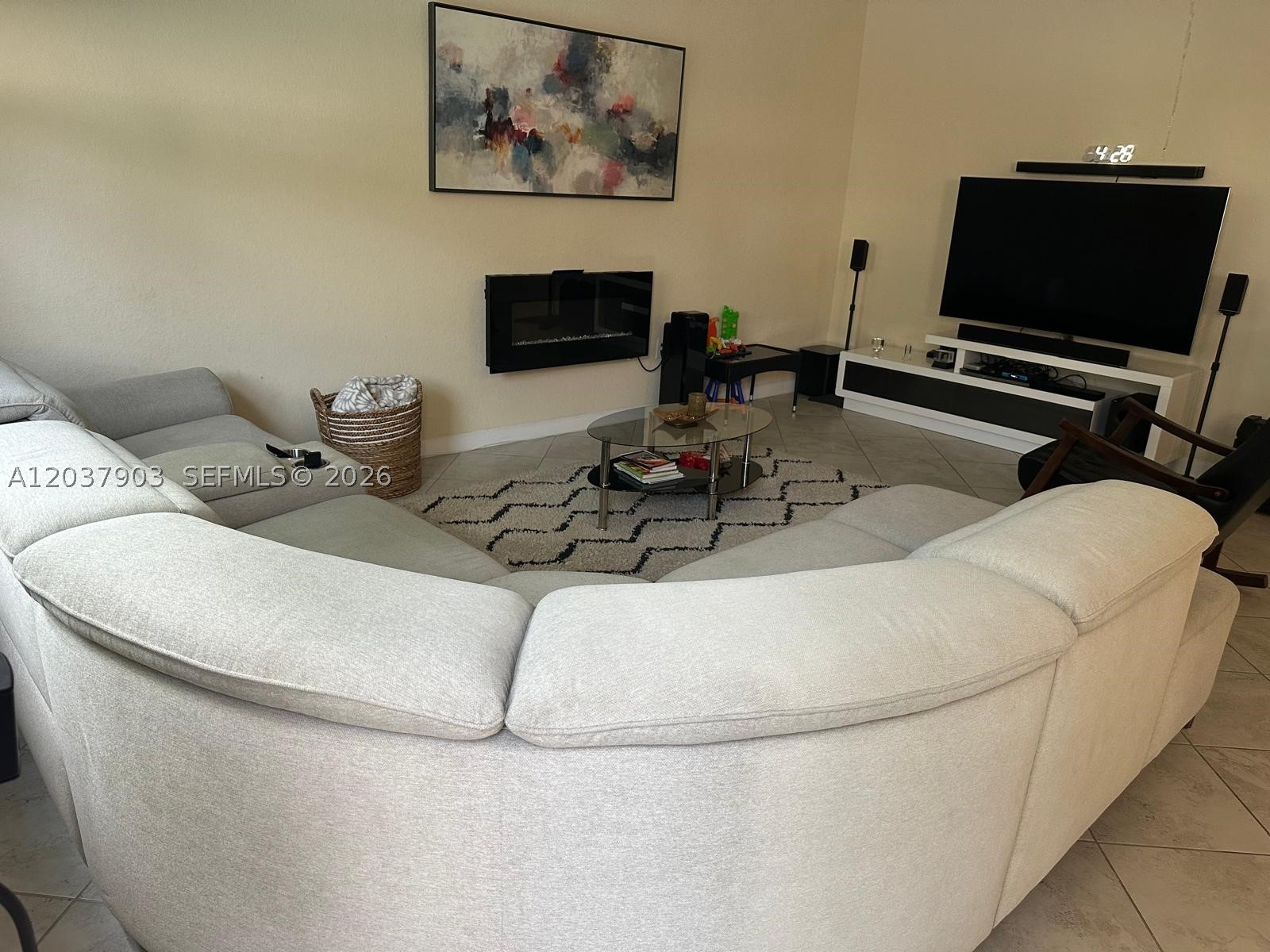 SILVER PALM SOUTHWEST - Residential Lease