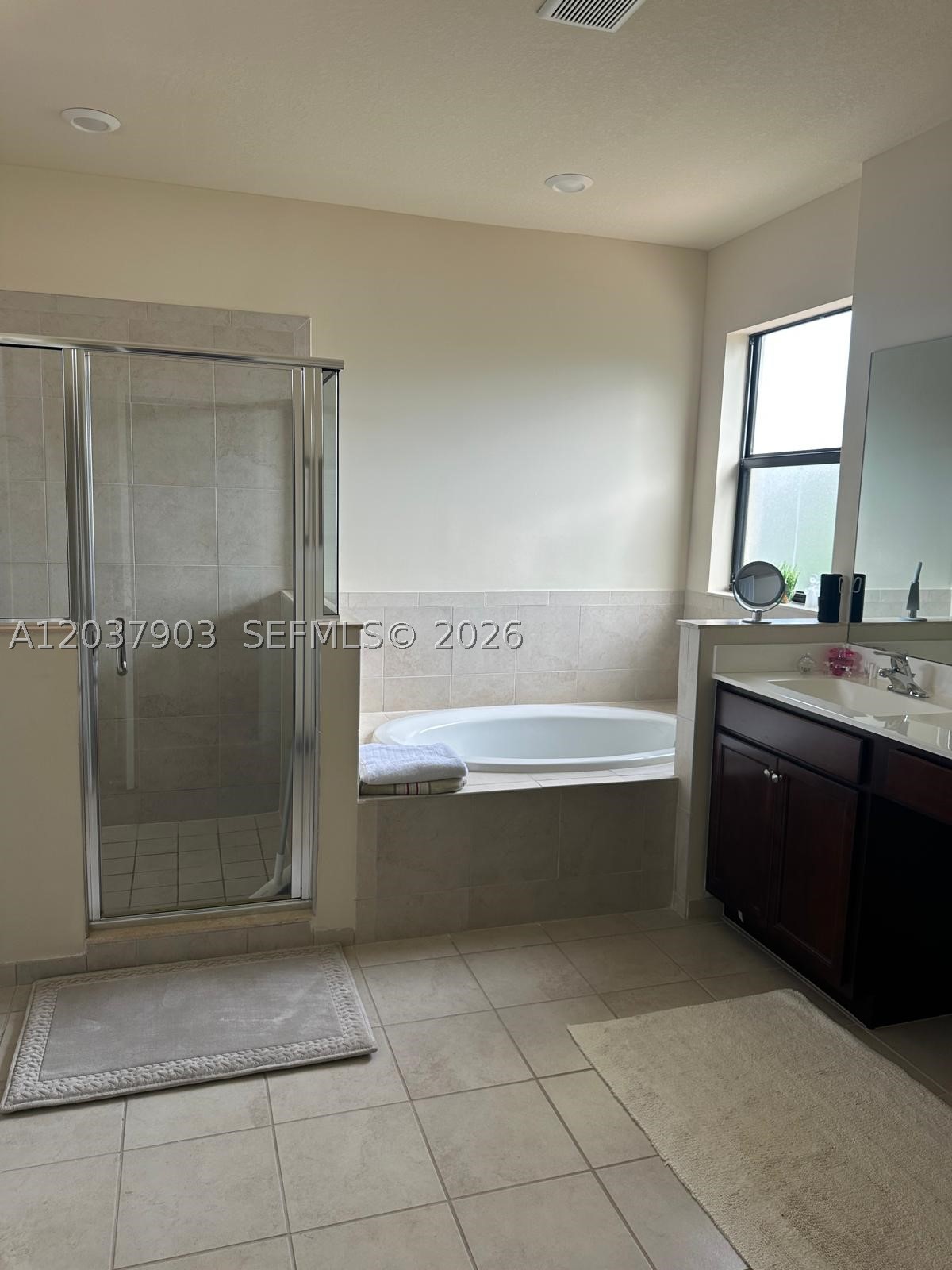 SILVER PALM SOUTHWEST - Residential Lease