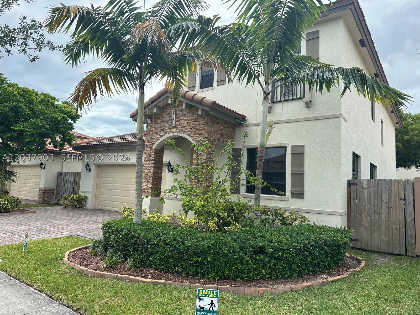 SILVER PALM SOUTHWEST - Residential Lease
