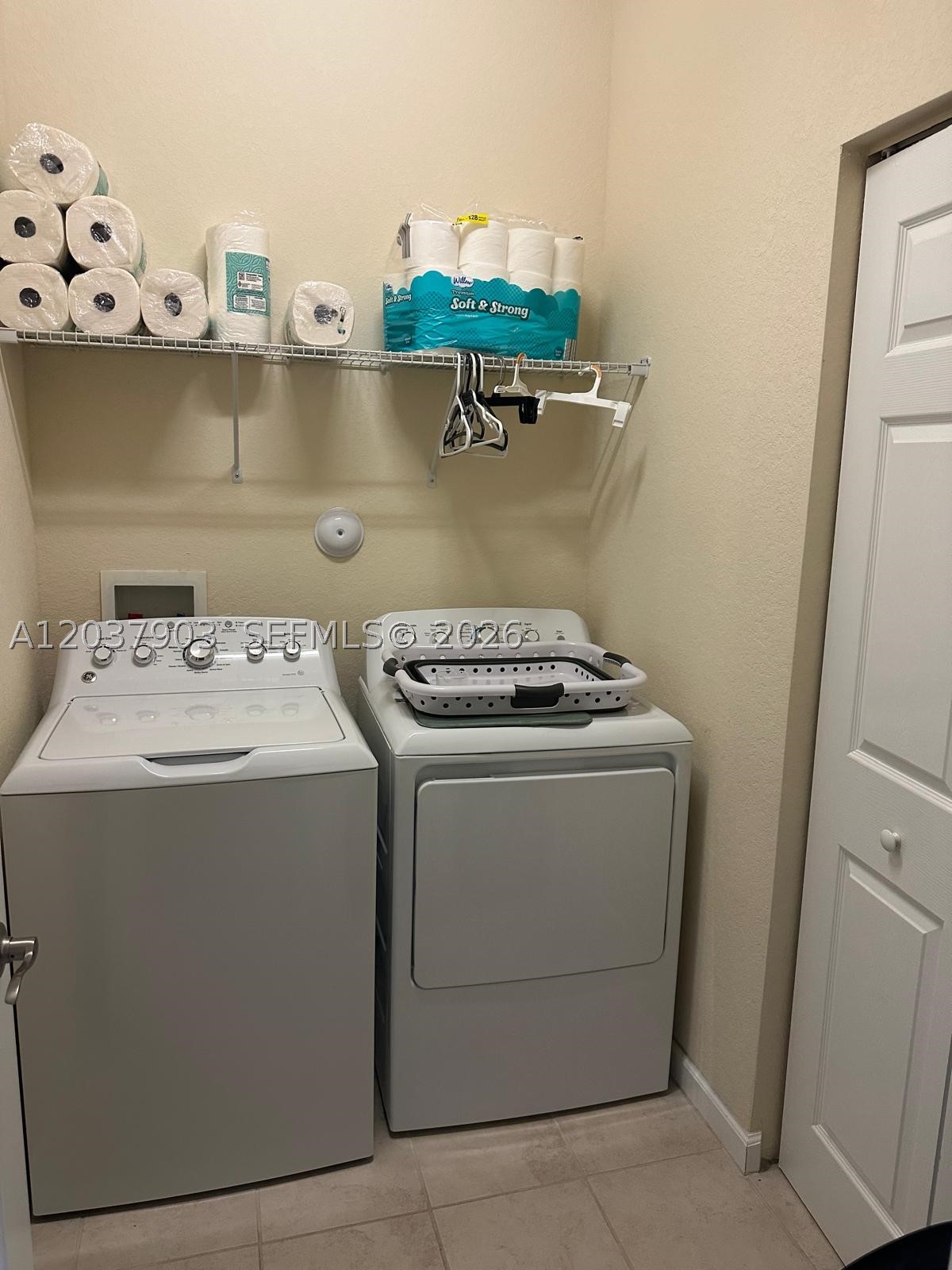 SILVER PALM SOUTHWEST - Residential Lease