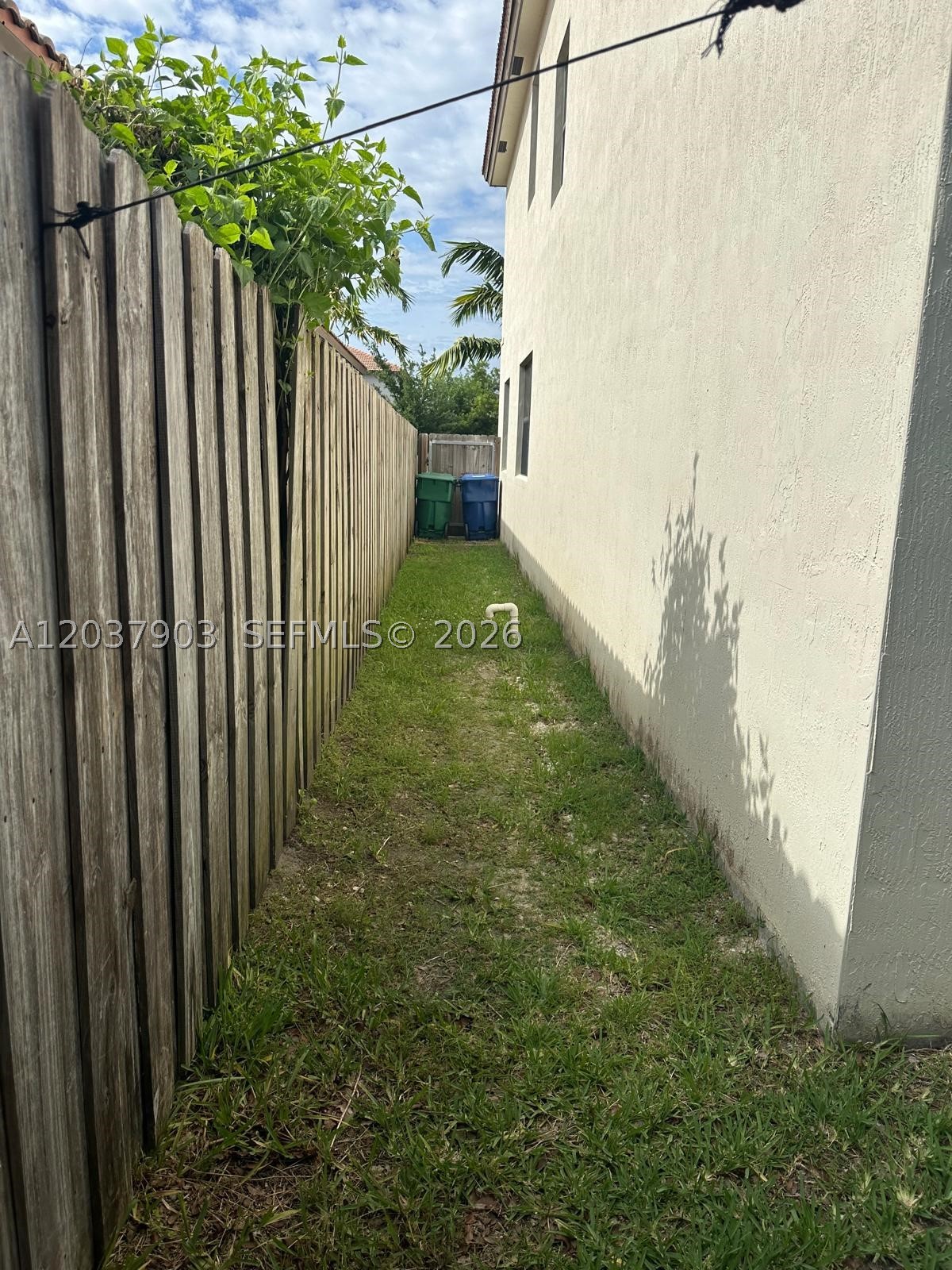 SILVER PALM SOUTHWEST - Residential Lease