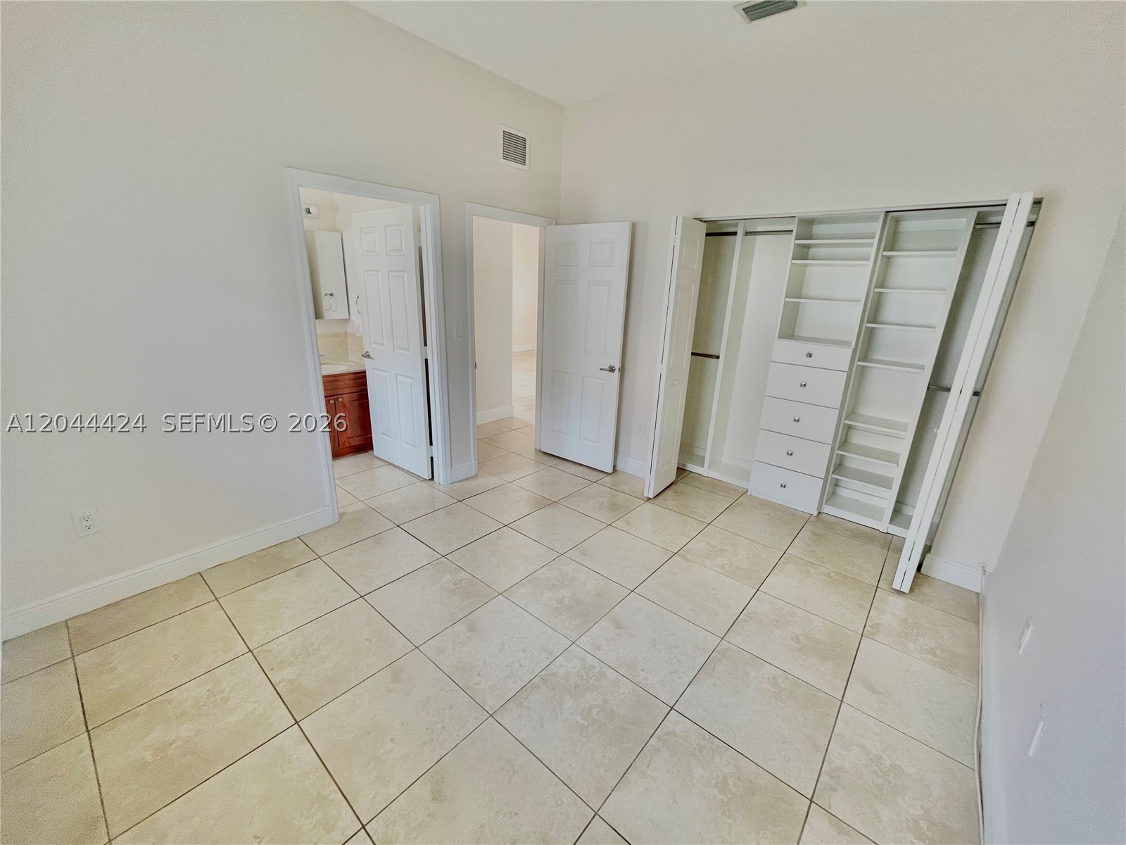 SEMINOLA CITY SEC 2 - Residential Lease
