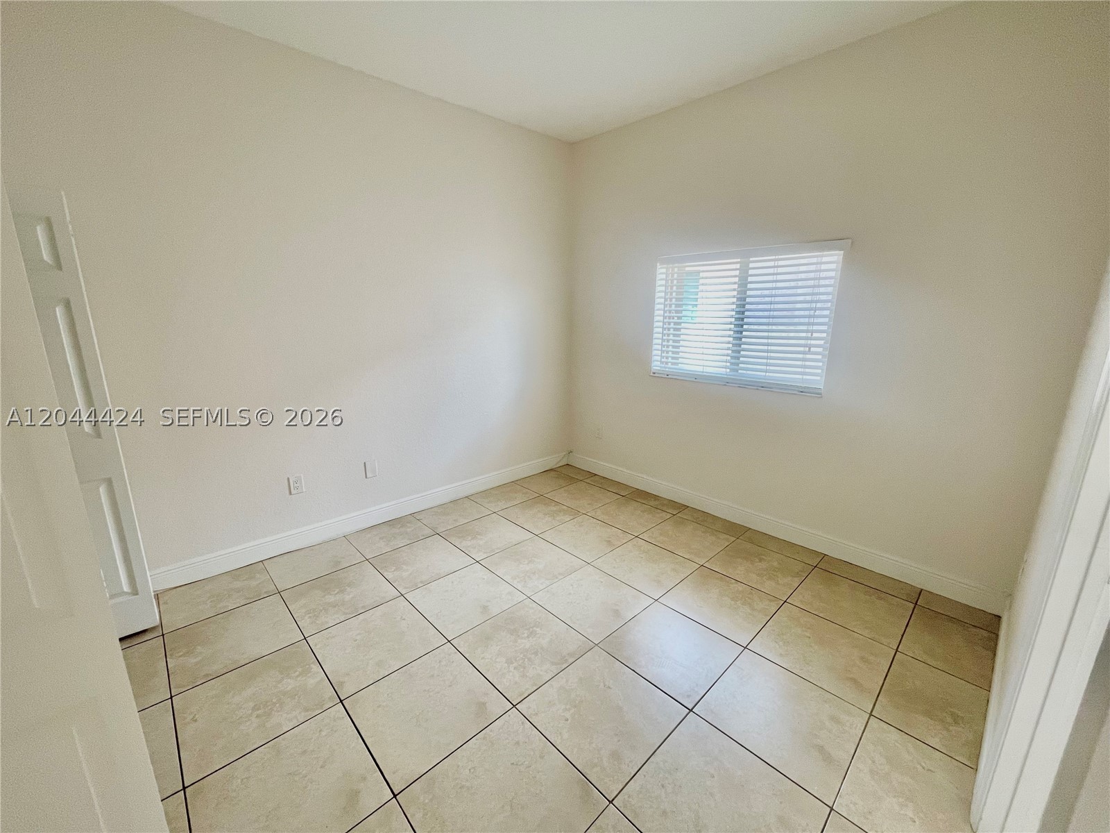 SEMINOLA CITY SEC 2 - Residential Lease