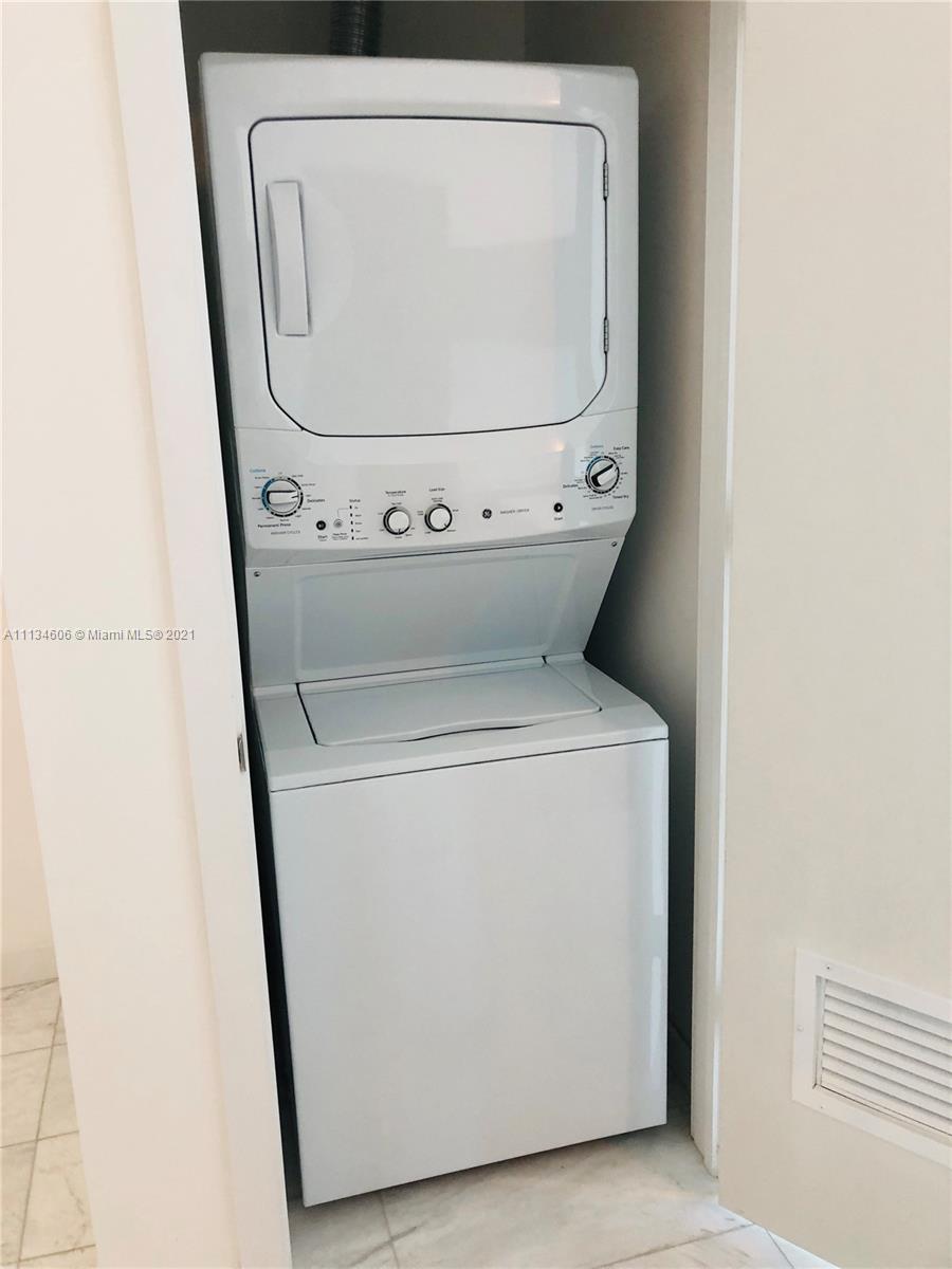 GRAN PARAISO CONDO - Residential Lease