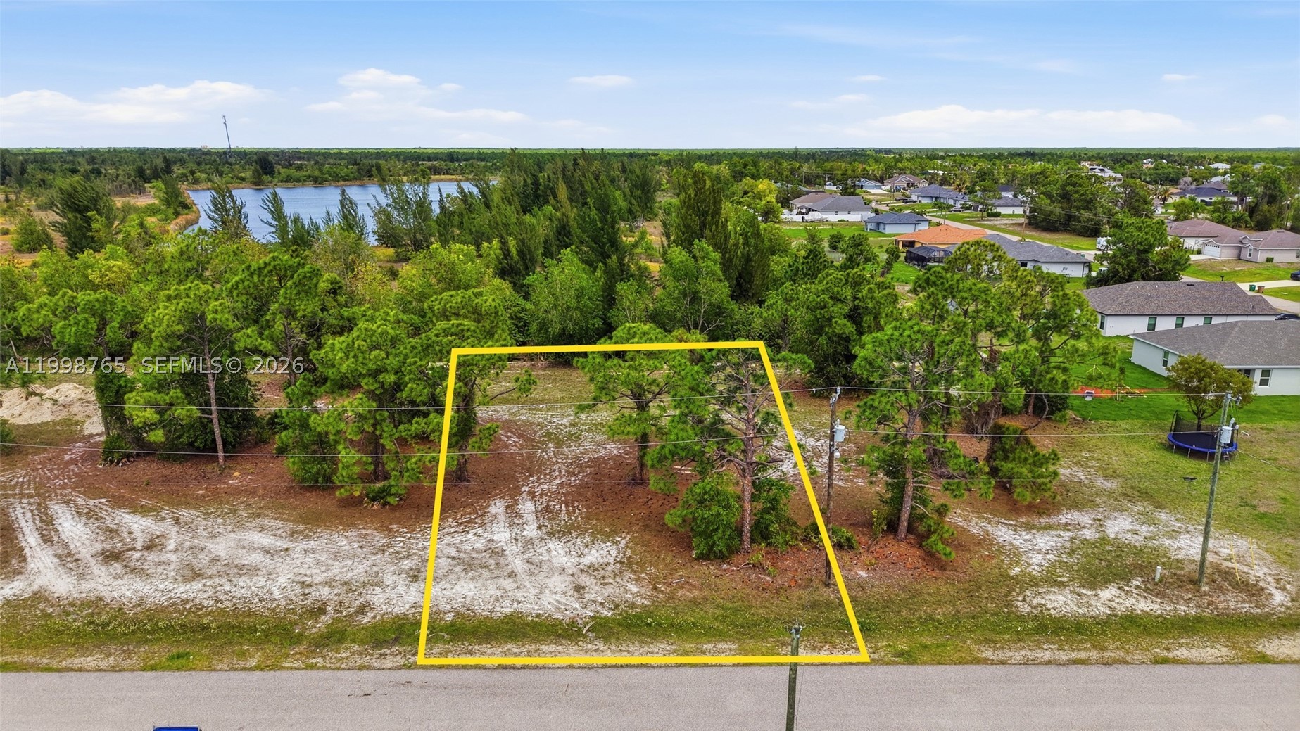 CAPE CORAL - Land