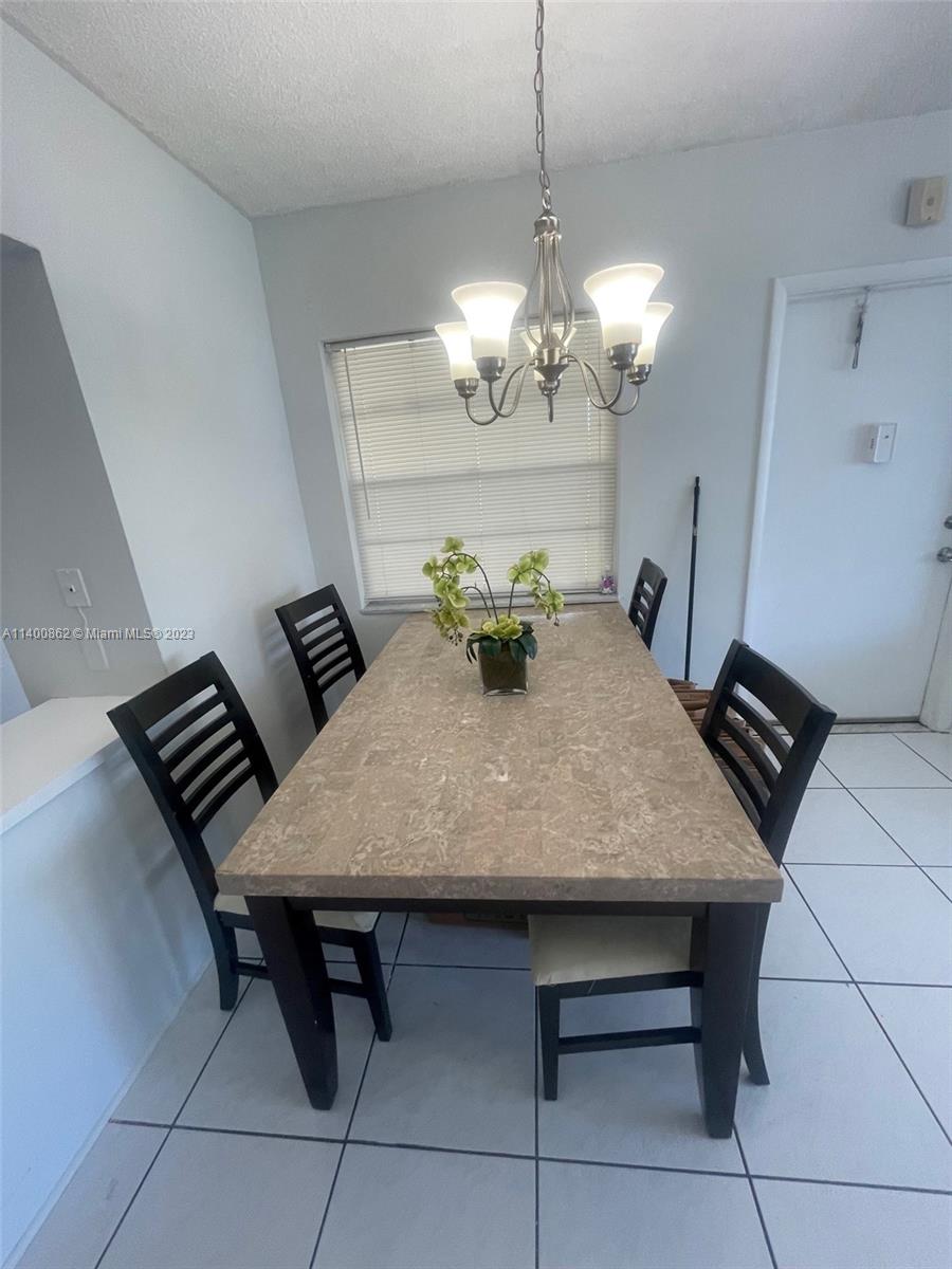 SEVENTEENTH GREEN CONDO - Residential