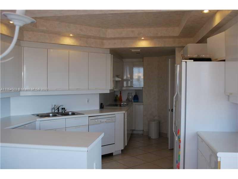 WILLIAMS ISLAND - Residential