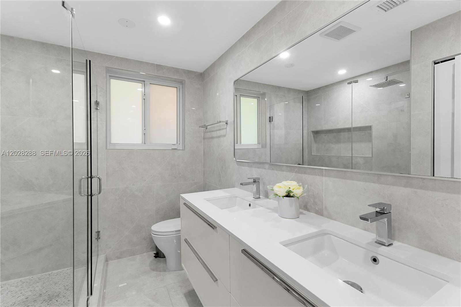 MIAMI SHORES SEC 3 - Residential