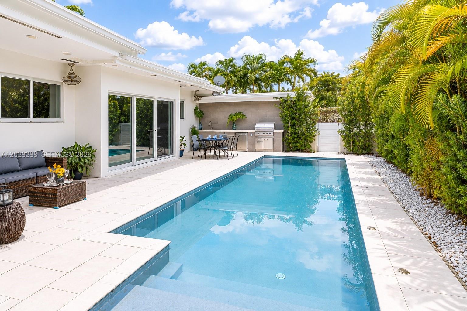 MIAMI SHORES SEC 3 - Residential