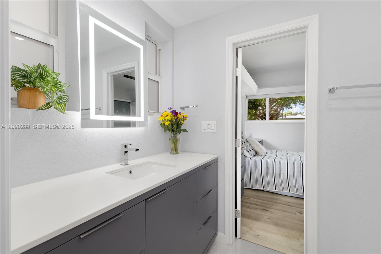 MIAMI SHORES SEC 3 - Residential