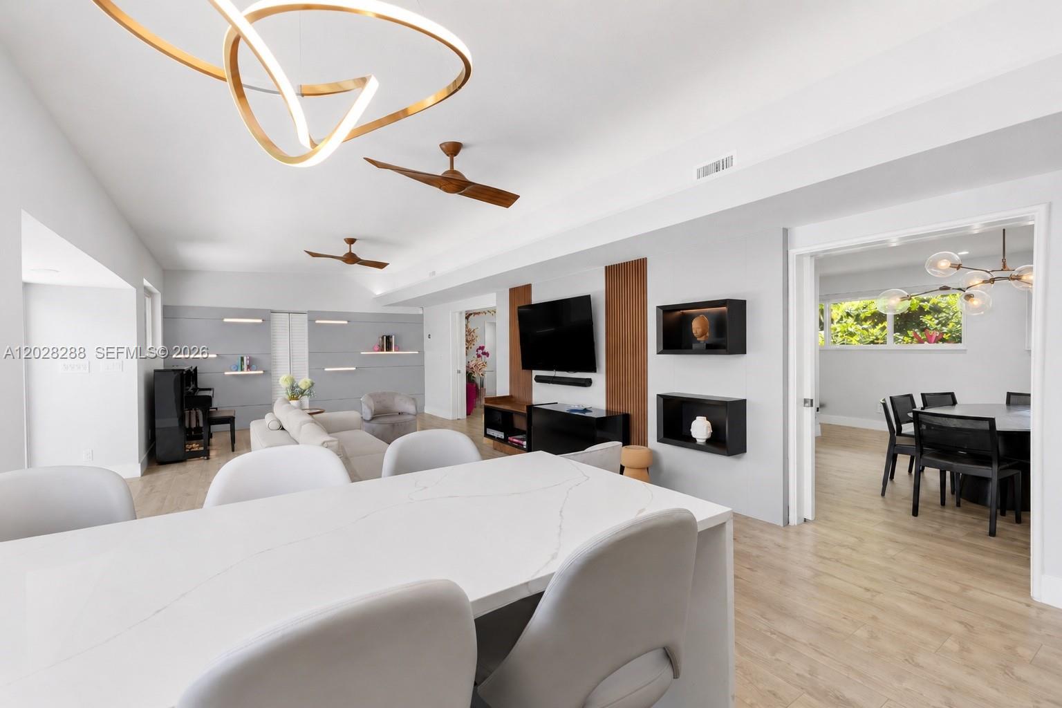 MIAMI SHORES SEC 3 - Residential