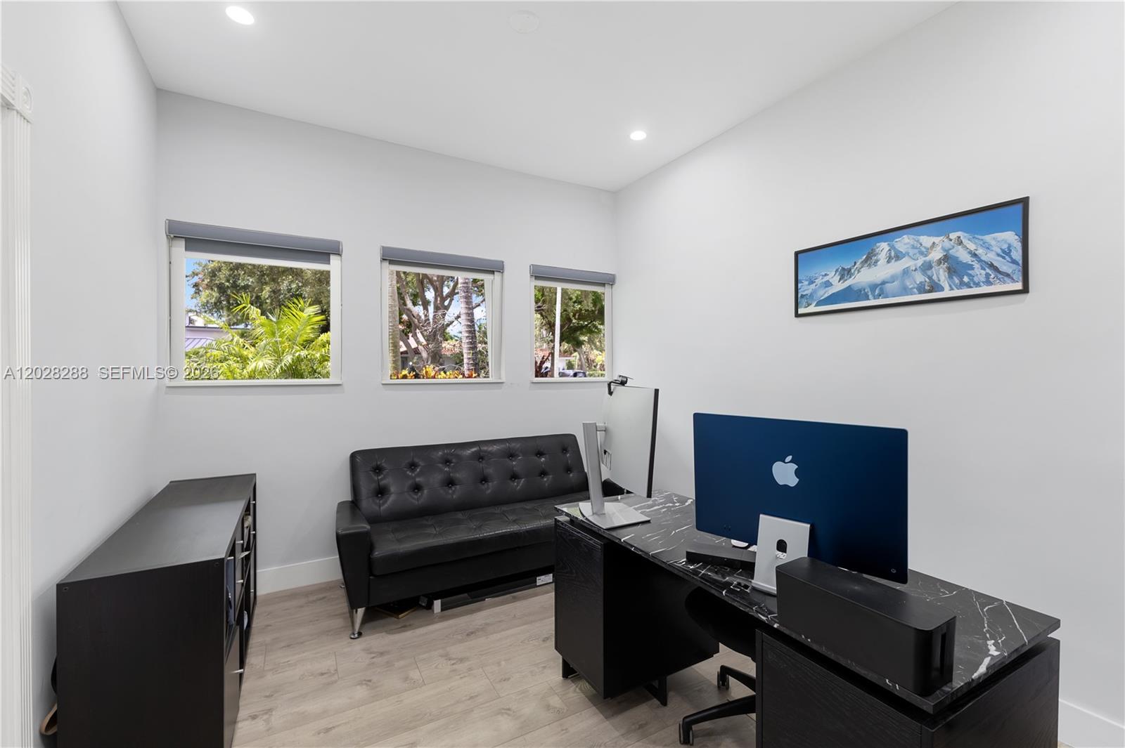 MIAMI SHORES SEC 3 - Residential