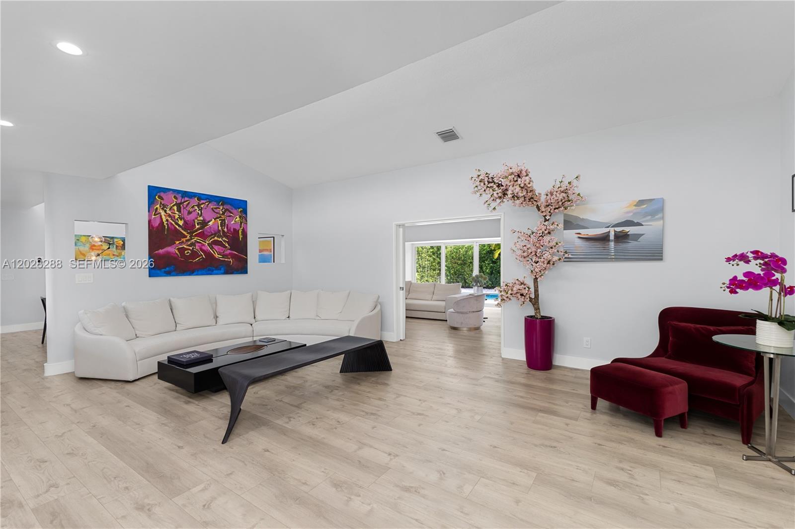 MIAMI SHORES SEC 3 - Residential
