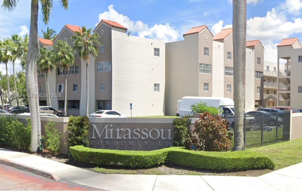 ***Easy to show, NO Special Assessment ***Can be finance Association has reserves***VACANT and on SUPRA, No Appointment necessary. Beautiful spacious and bright, 1-bdrm, 1 bath unit in the desirable Mirassou Condo community, plenty of natural light, tiled floors and in-unit washer and dryer for your convenience. Community Amenities: Clubhouse, 2 Swimming pools, Fitness center, Tennis courts, 24/7 security, Ample parking. Great Location: Close to shopping centers, restaurants, parks, and major highways. Easy access to public transportation and just minutes from schools and entertainment.