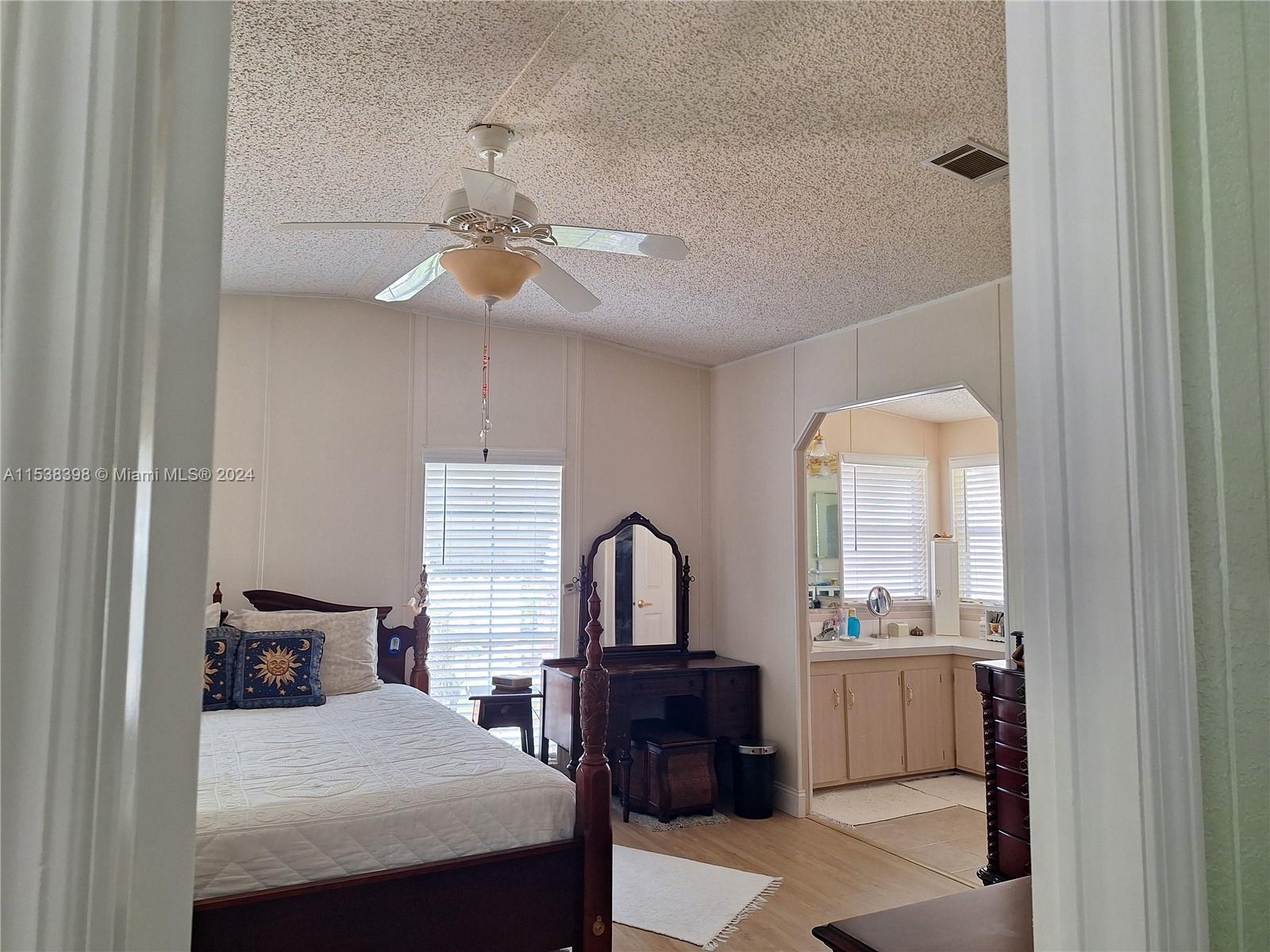 GATEWAY WEST CONDO - Residential
