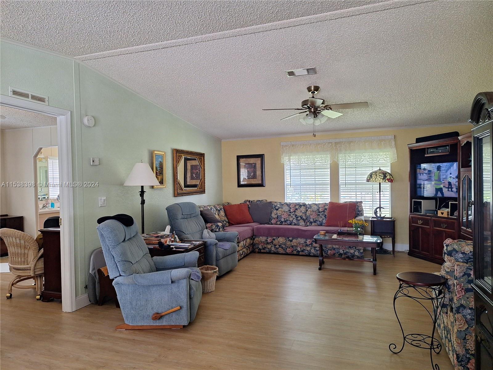 GATEWAY WEST CONDO - Residential