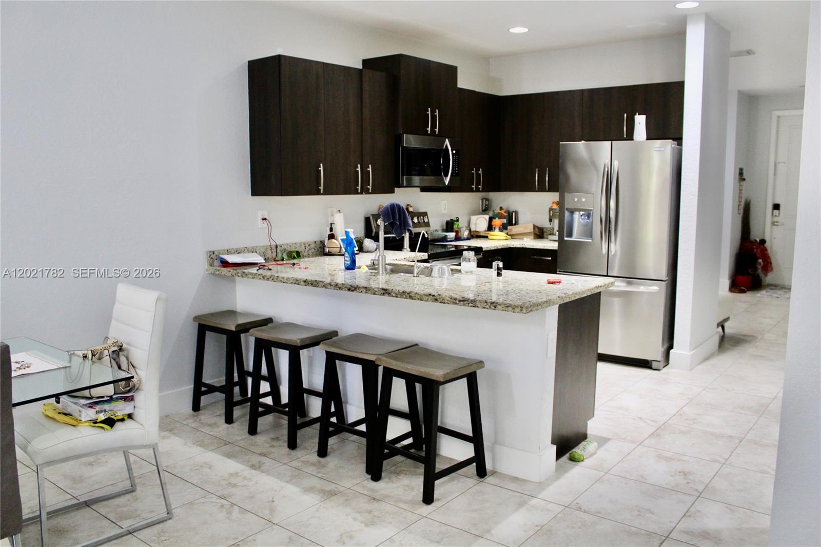 Stunning 4-bedroom, 3-bathroom townhouse, fully renovated and designed to offer comfort, style, and functionality. Located in an excellent community known for its peaceful and family-oriented atmosphere, perfect for creating unforgettable moments with loved ones.
This property features bright and comfortable living spaces, modern details, and areas thoughtfully designed for everyday living. Its layout provides the ideal combination of elegance and practicality, making it a perfect option for both homeowners and investors.
Conveniently located near schools, shopping centers, restaurants, and major highways, offering easy access to everything you need.
All information is believed to be accurate and reliable to the best of our knowledge; however, it should be independently verified by the buyer or buyer’s agent.