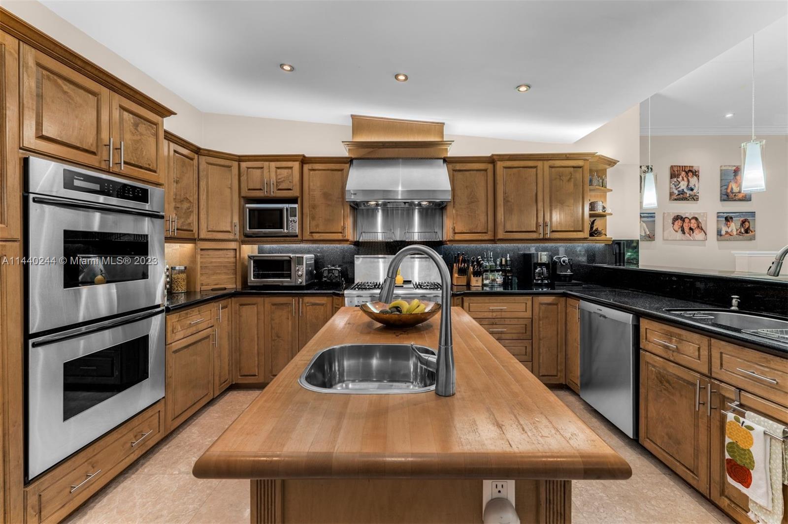 OAKRIDGE ESTATES REV - Residential