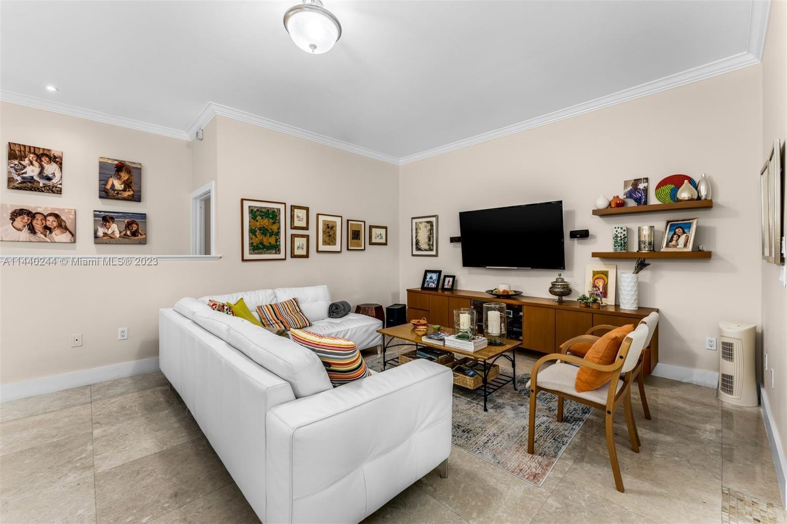 OAKRIDGE ESTATES REV - Residential