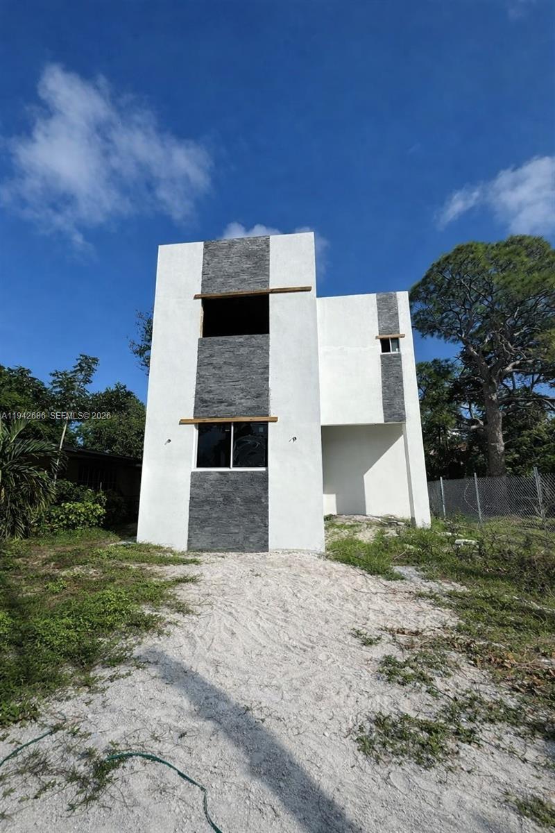 FIRST ADD TO TUSKEGEE PAR - Residential