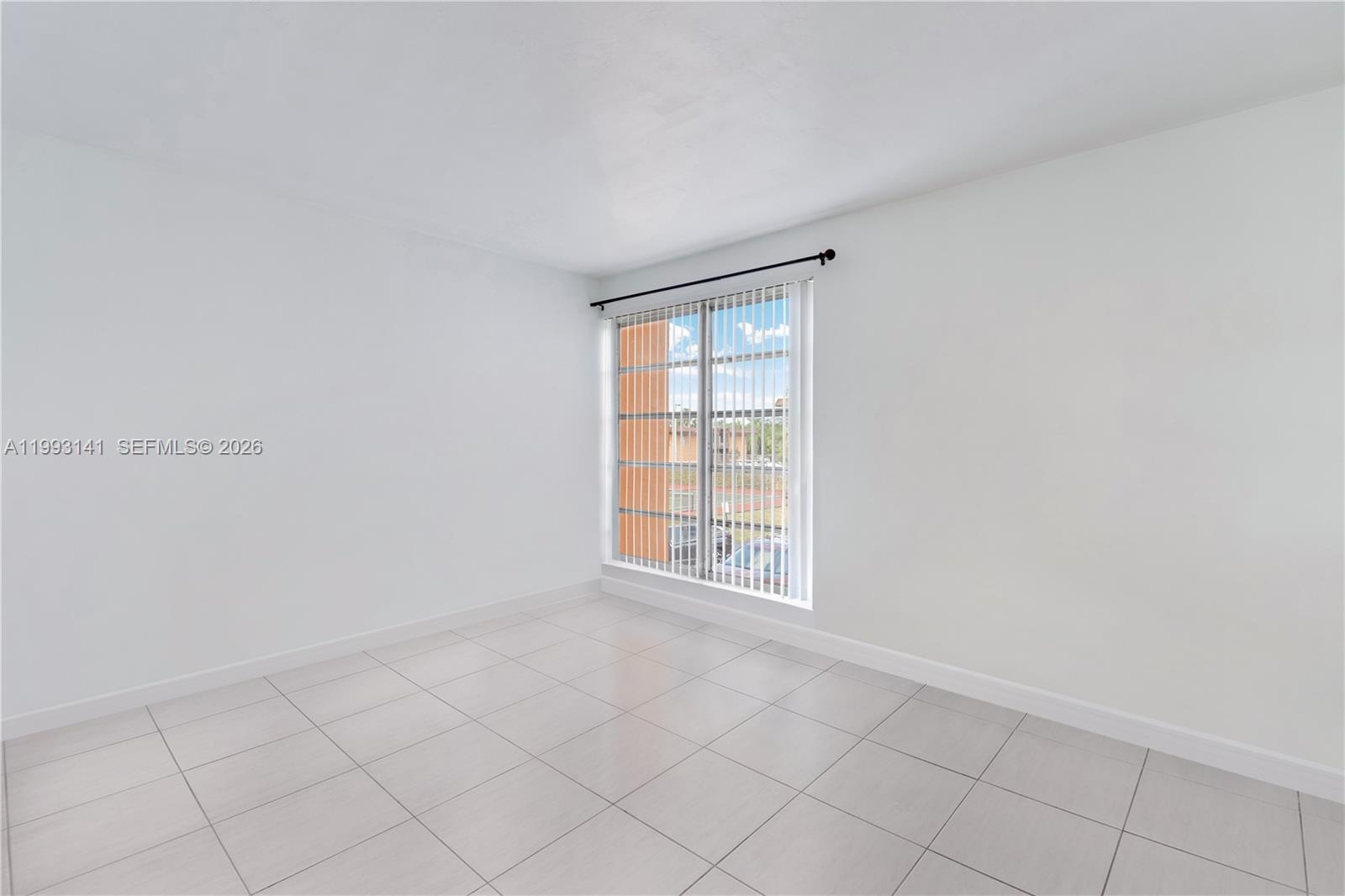 SUNSET PALMS EAST CONDO - Residential