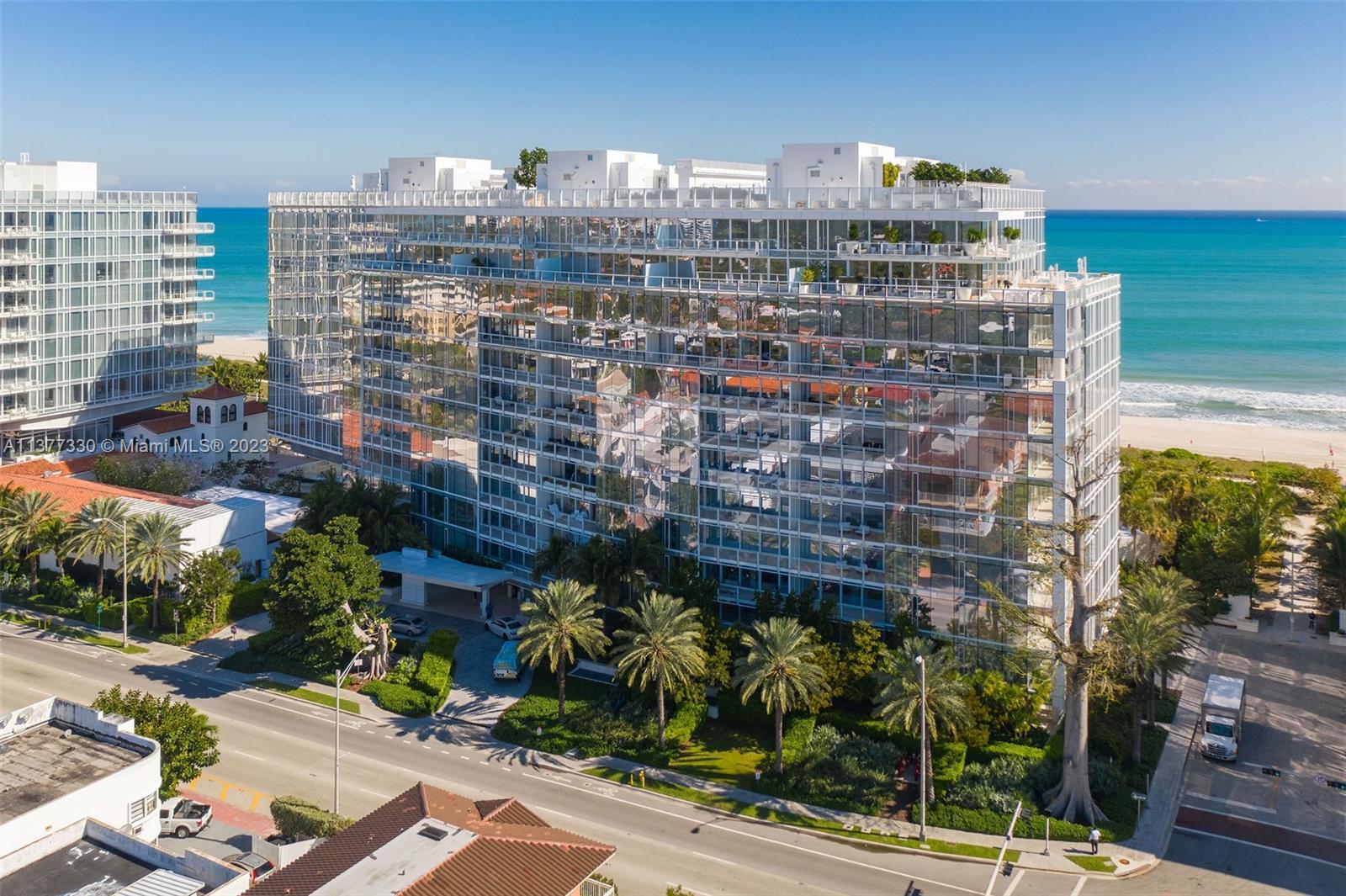 SURF CLUB CONDO - Residential