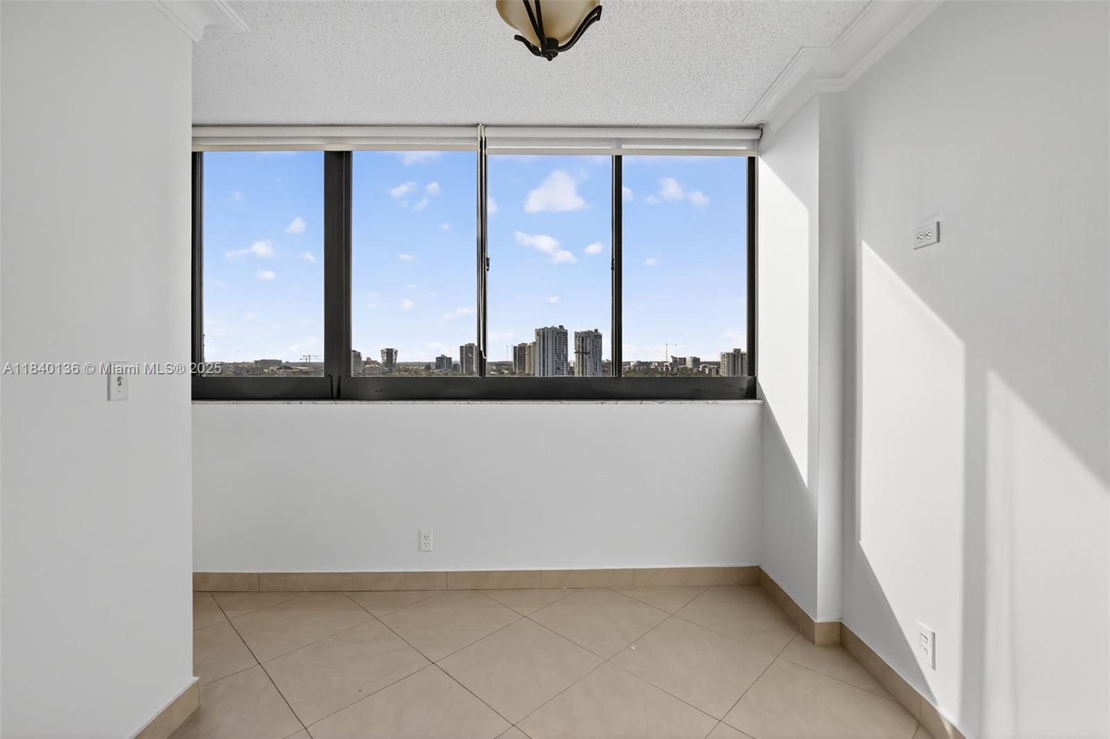 THE LANDMARK CONDO - Residential
