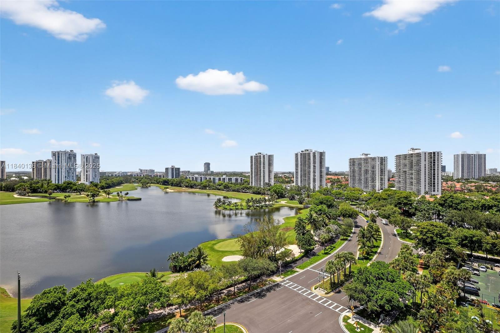 THE LANDMARK CONDO - Residential