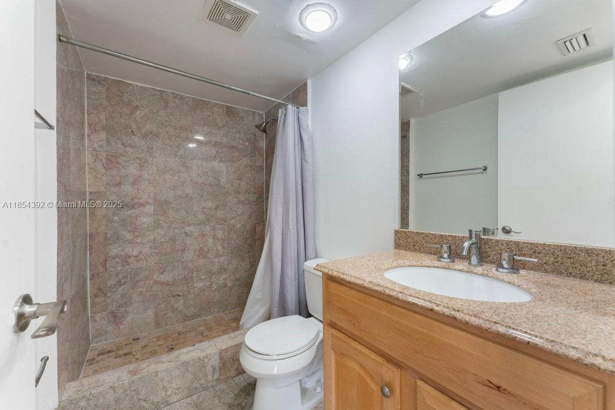 LAKE FOREST CONDO - Residential