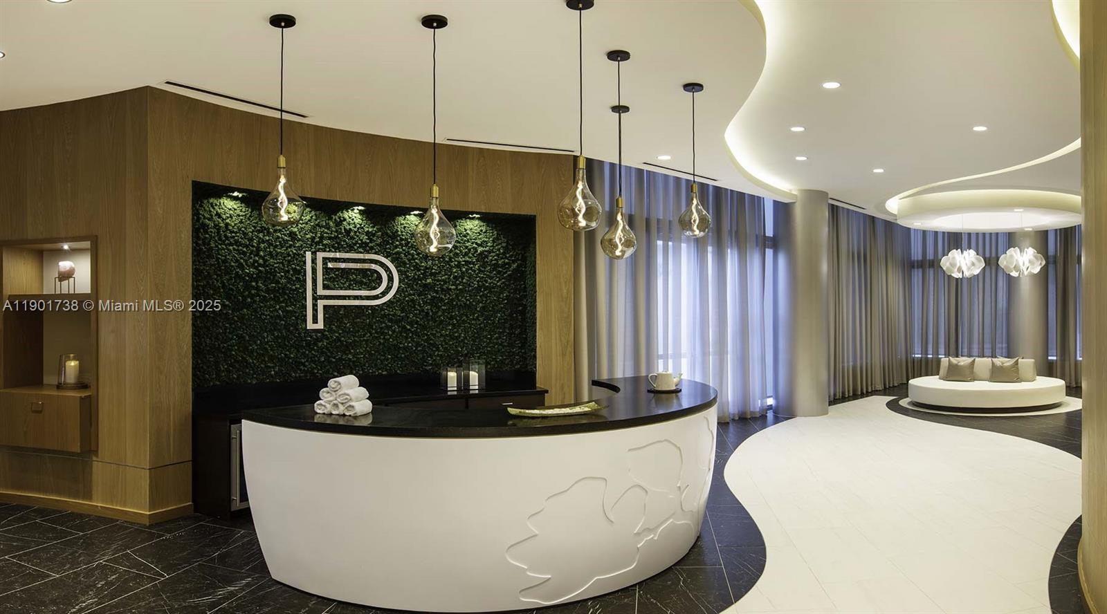 PARAMOUNT MIAMI WORLDCENT - Residential