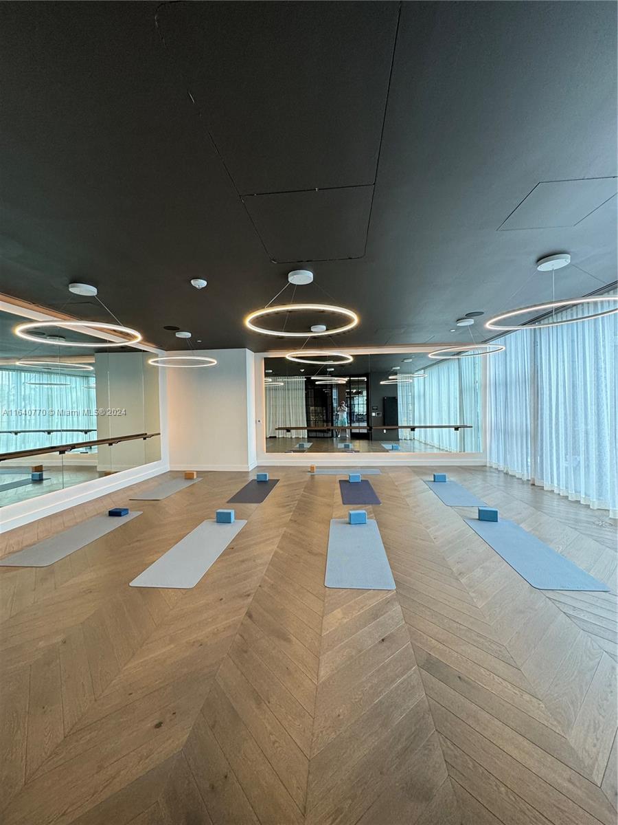 Gale Residences - Residential